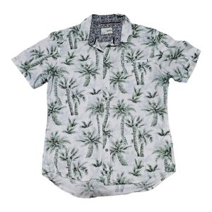 Sunrise Kingdom Hawaiian Button Tee